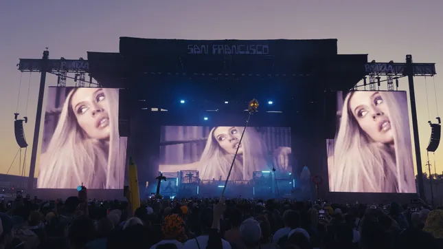 Christina Aguilera x Portola Music Festival (Performance Visuals)