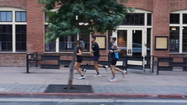 Brooks Running Spec Ad