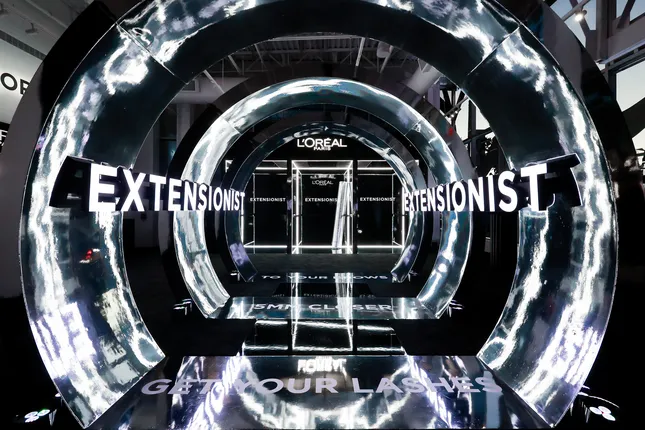 L'Oreal | The Extensionist Experience