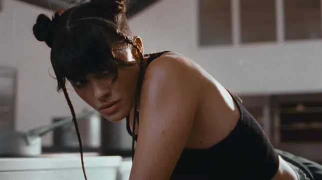 Noga Erez ft. Rousso Ori – PC People