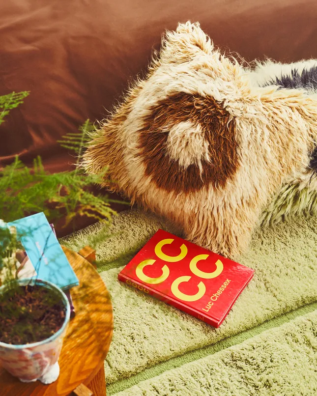 Mush Studio - Rugs still-life photography & retouching (soft goods, lifestyle)