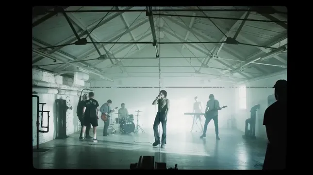 BMTH sTraNgeRs Music Video BTS