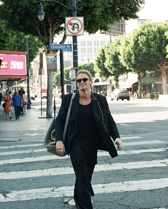 Cody Simpson ‘Baby Blue’ Music Video