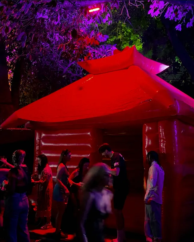 GO EAST x IIIPOINTS-ART INSTALLATION