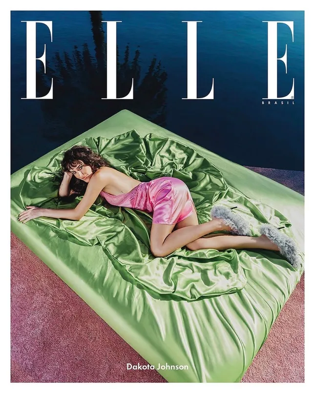 Elle Brasil- Dakota Johnson