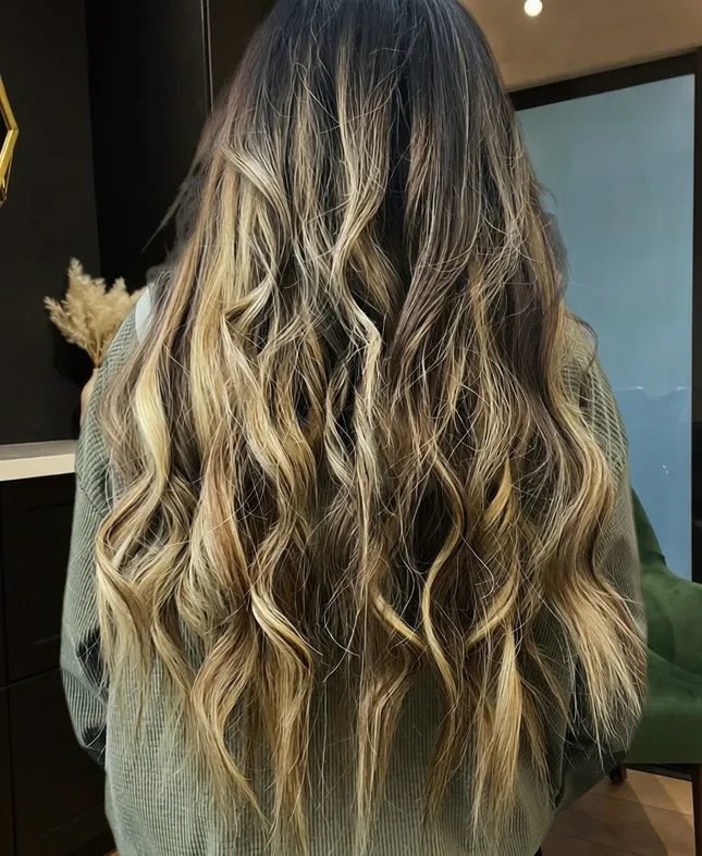 Extensions Specialist