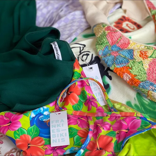 Depop Shop - Social E-Commerce Store, UGC, and Social Media