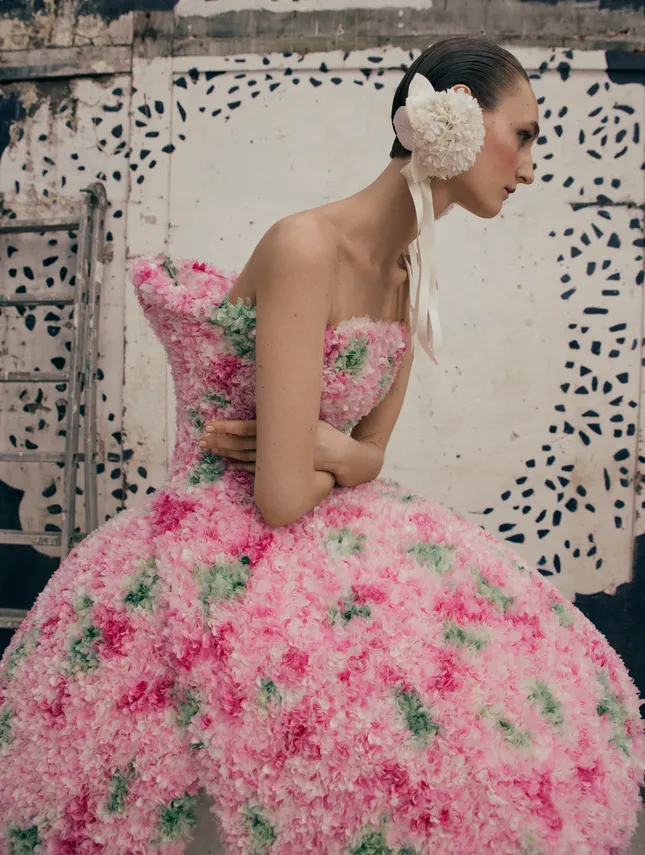 MOJEH Magazine - Haute Couture