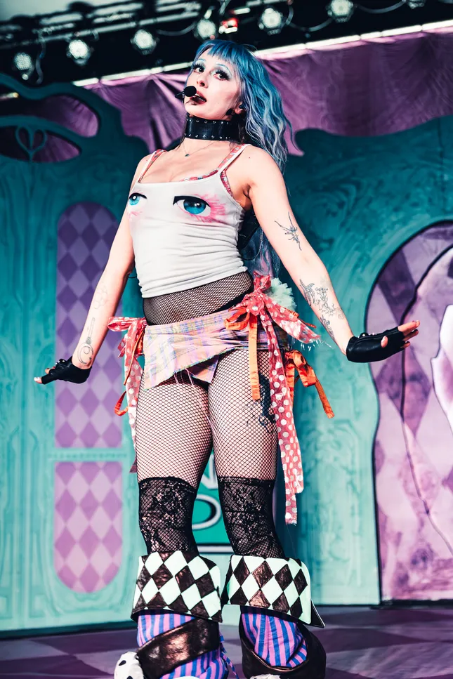 Smoochies Tour 💋🎪
Ashnikko