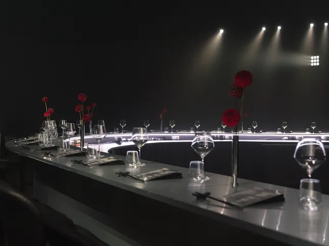 Apple TV  x Beats F1 Dinner