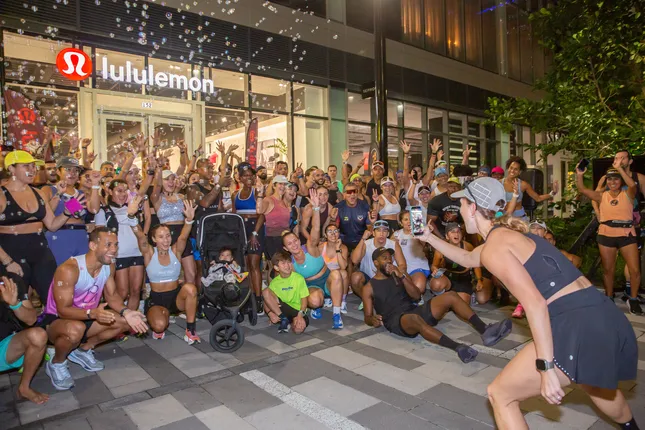 Lululemon : 2026 Miami Marathon Preview Run