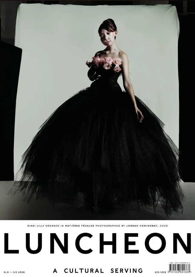 Luncheon cover