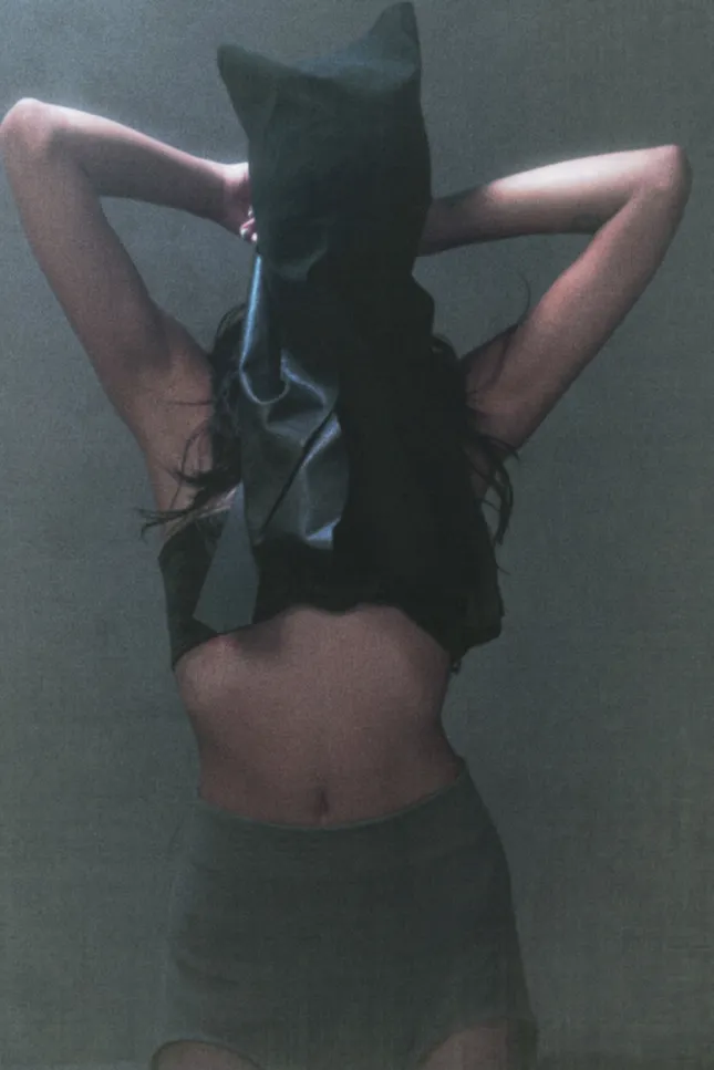 N U L L I A - Test Shoot