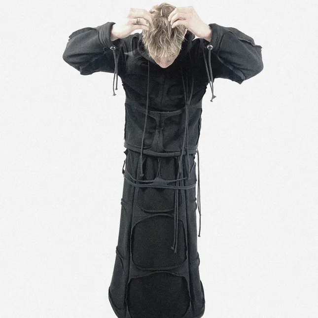 Under the Skin (1)