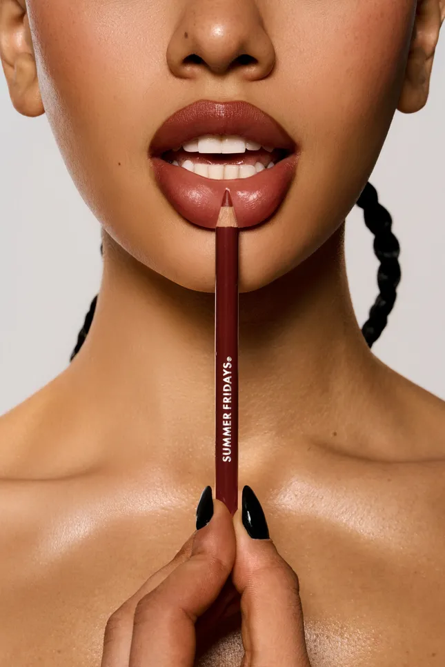 Lip Liner Campaign