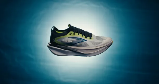 BROOKS x PYNRS Hyperion Max 3