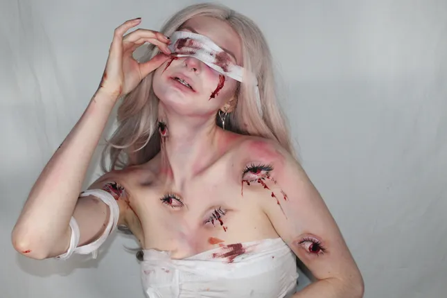 Creative make up