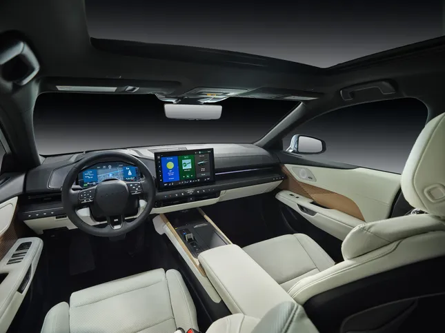 Lexus: 2026 ES Display