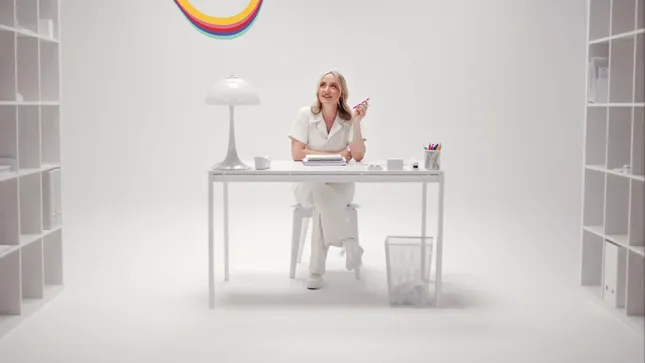 Paper Mate InkJoy Bright Pen Commercial