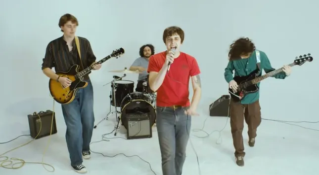 REDEYE-Wait! Music Video