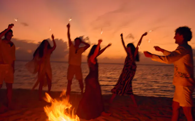 One & Only Reethi Rah - festive campaign