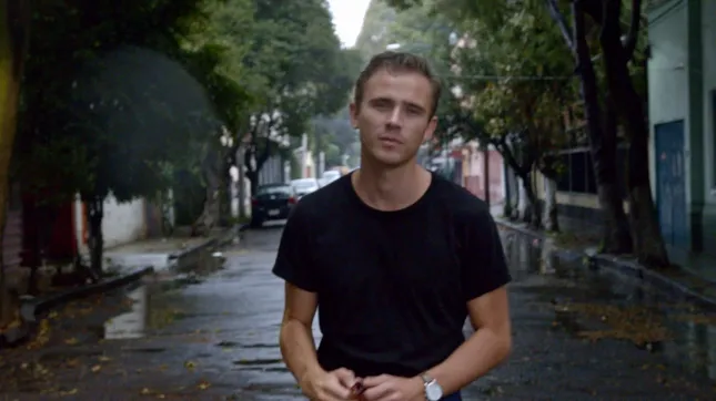 ‘BLUE’ music video Kyrill Hartog