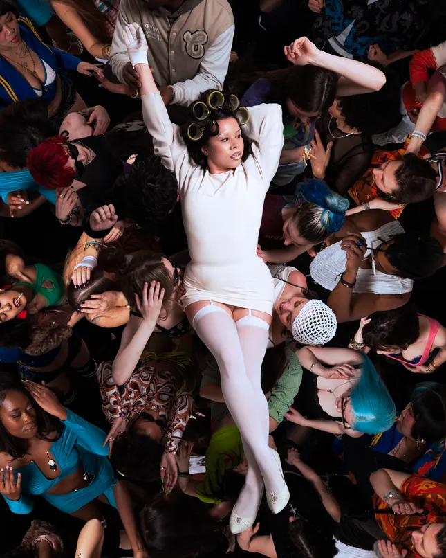 Crowd Surf
