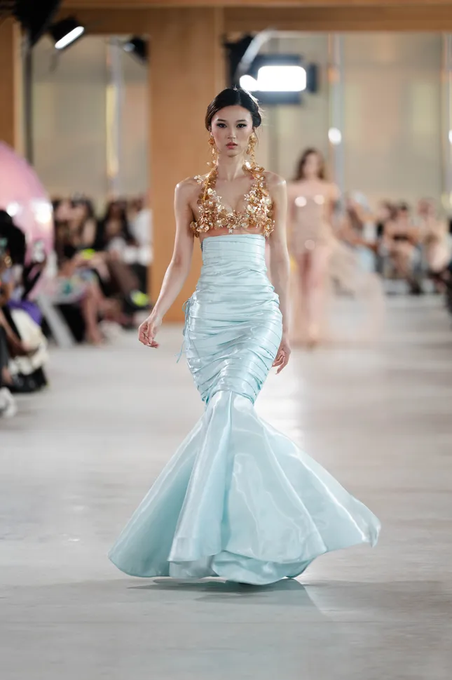 Anmol Handa Atelier @ Fashion Art Toronto '26 ( for Vainqueur Magazine)