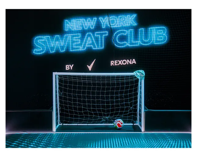 New York Sweat Club by Rexona