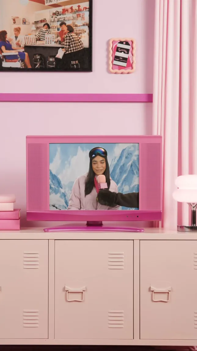 Benefit Cosmetics – Precisely, My Brow Pencil Campaign