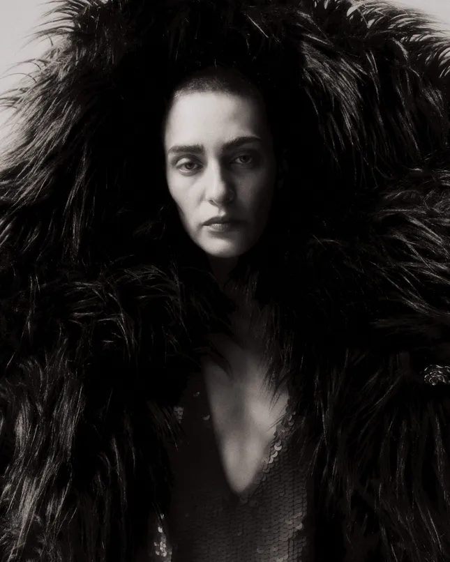 Fashion Editorial - Colu for NOIR Magazine