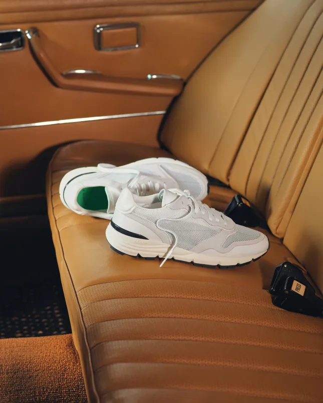 Sneaker Content John Elliott