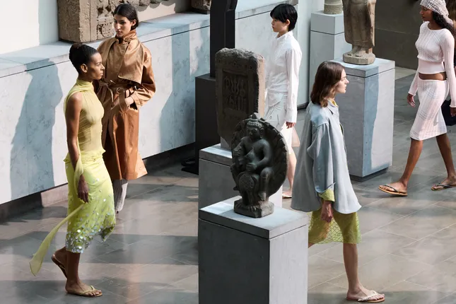 Rescha Runway SS27