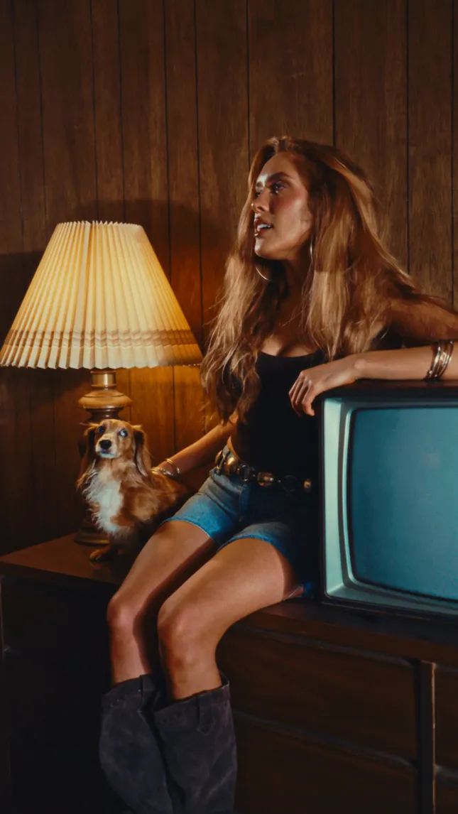 Laci Kaye Booth “Pathetic” Visuals