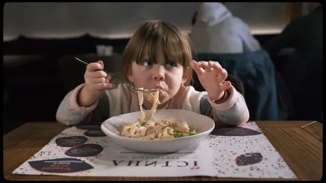 Yistyna Restaurant Commercial