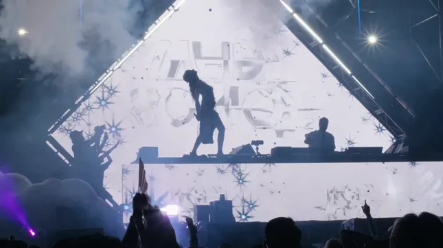 WhatSoNot - Lost In Dreams 26