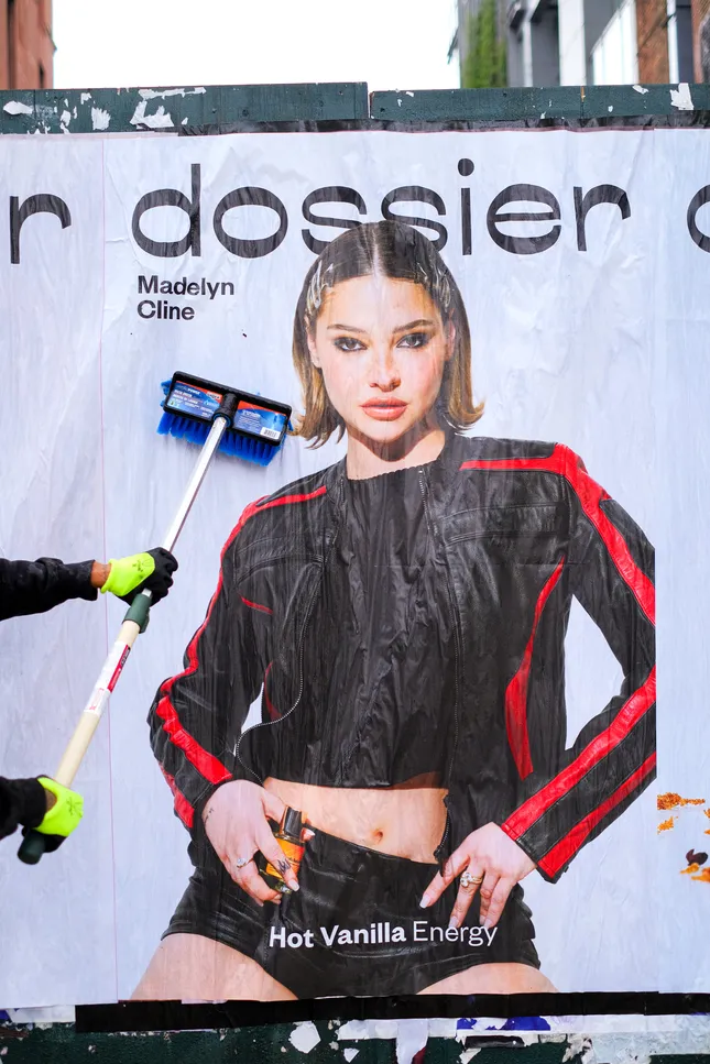Dossier x Madeline Cline