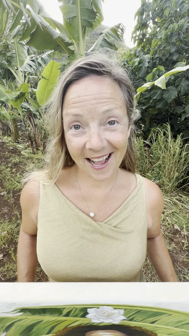 Socials for a painter in Hawaii