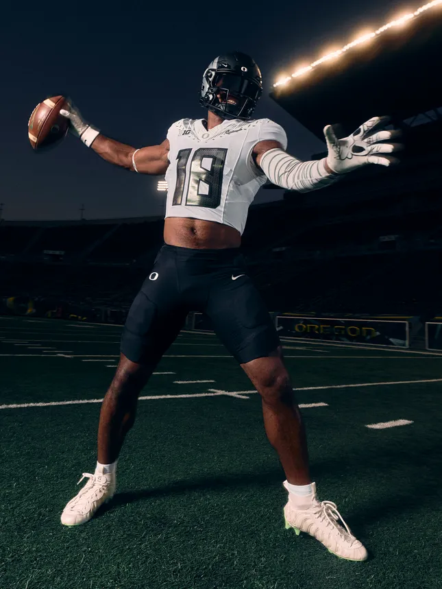 Mummy Duck x Oregon Football ft. Kenyon Sadiq