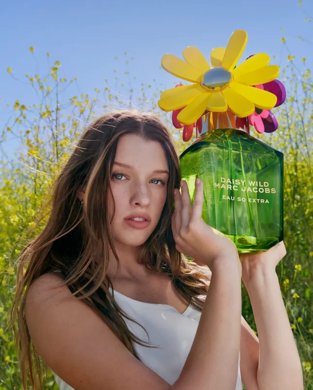 Marc Jacobs - Daisy Wild Eau So Extra Campaign