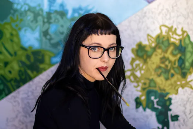 Photographer for painter Emily Gillbanks