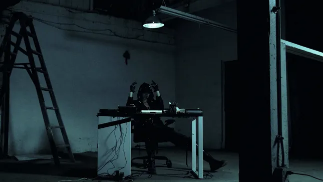 LINSKA - The Creeps (Official Visualizer)