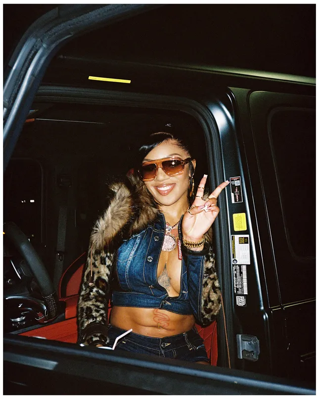 Glorilla BTS for “Typa”