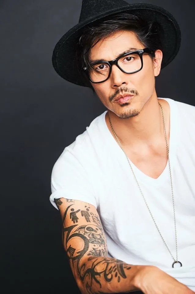 Men’s Grooming – Makeup & Hair