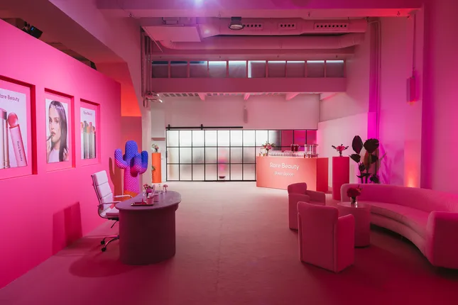 Rare Beauty: Soft Pinch Lip Oil Launch in Madrid