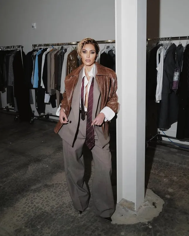 Kim Kardashian - Re-Edition