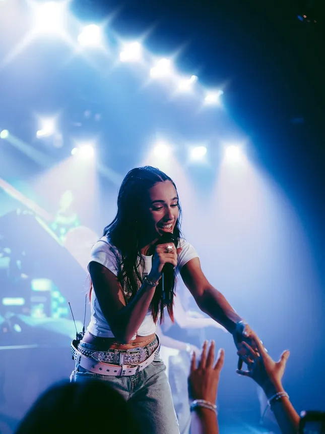 Kylie Cantrall Concert Photography