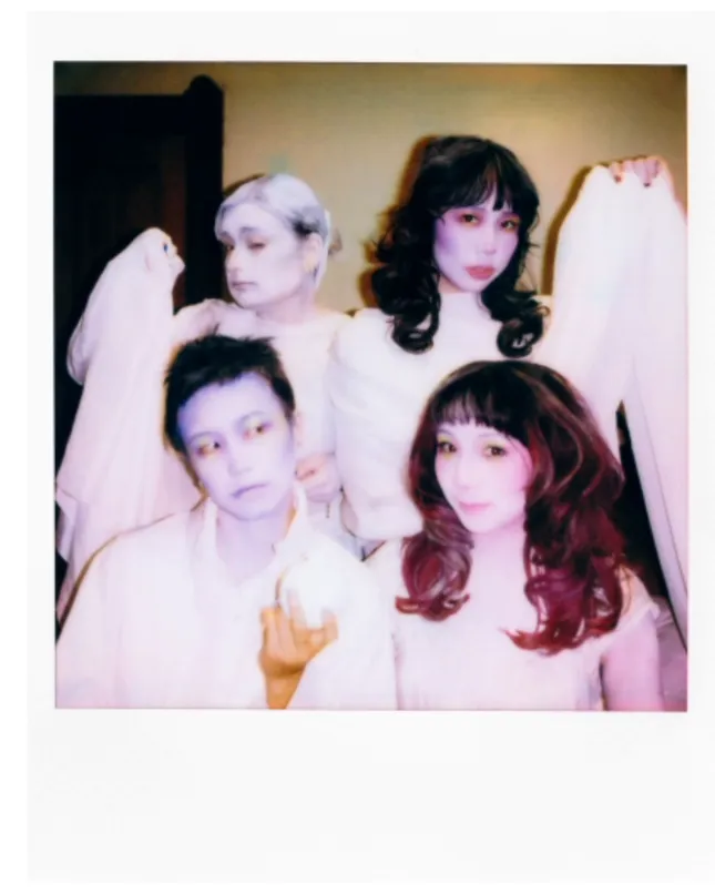 BTS FOR THE LINDA LINDAS “EVERYBODY TOLD ME”