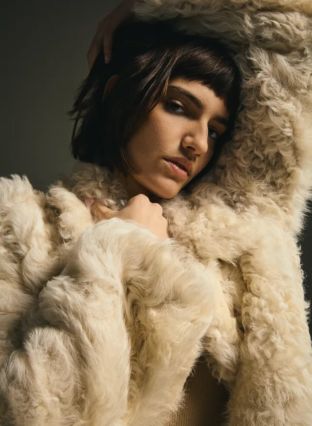 GABRIELLE MONTES DE OCA X CITIZENS OF HUMANITY