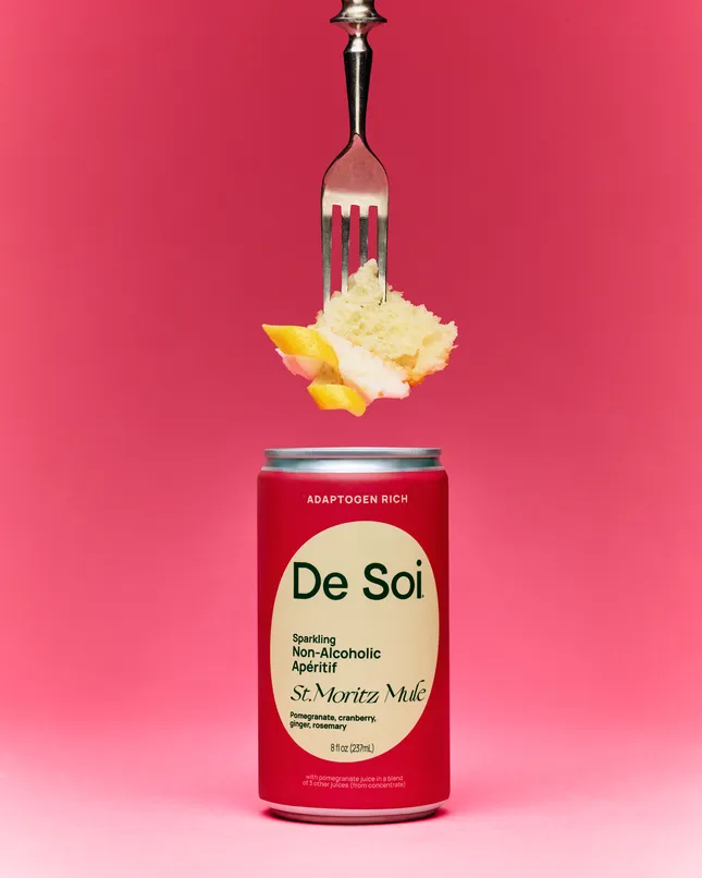 De Soi Holiday 2025